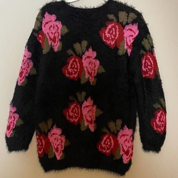 Cotton‎ Emporium Floral Rose Sweater Size Medium - Picture 3 of 6